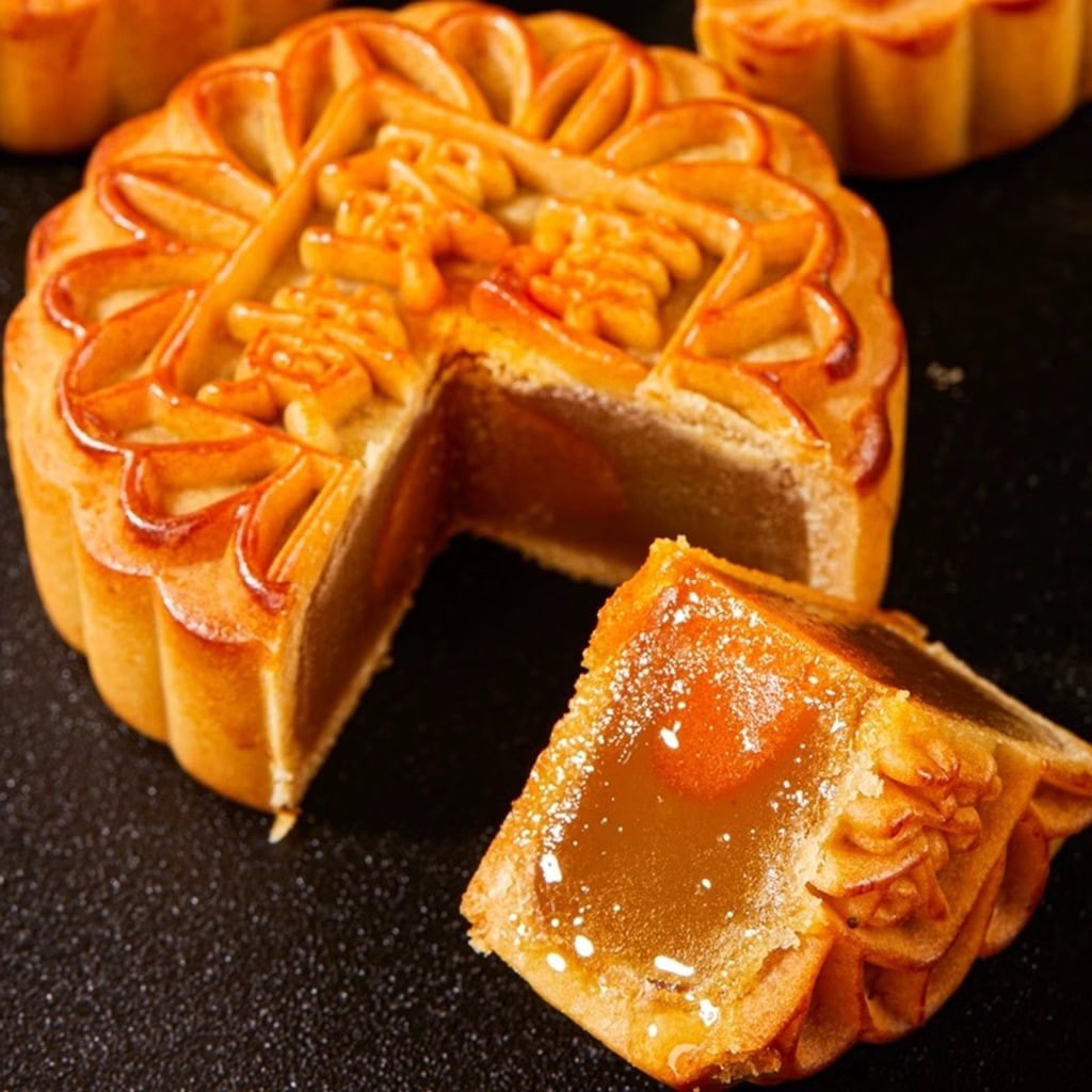 Endian Salted Egg Yolk Lotus Seed Paste Mooncake 80g 80 g $3.59 $0.04/g